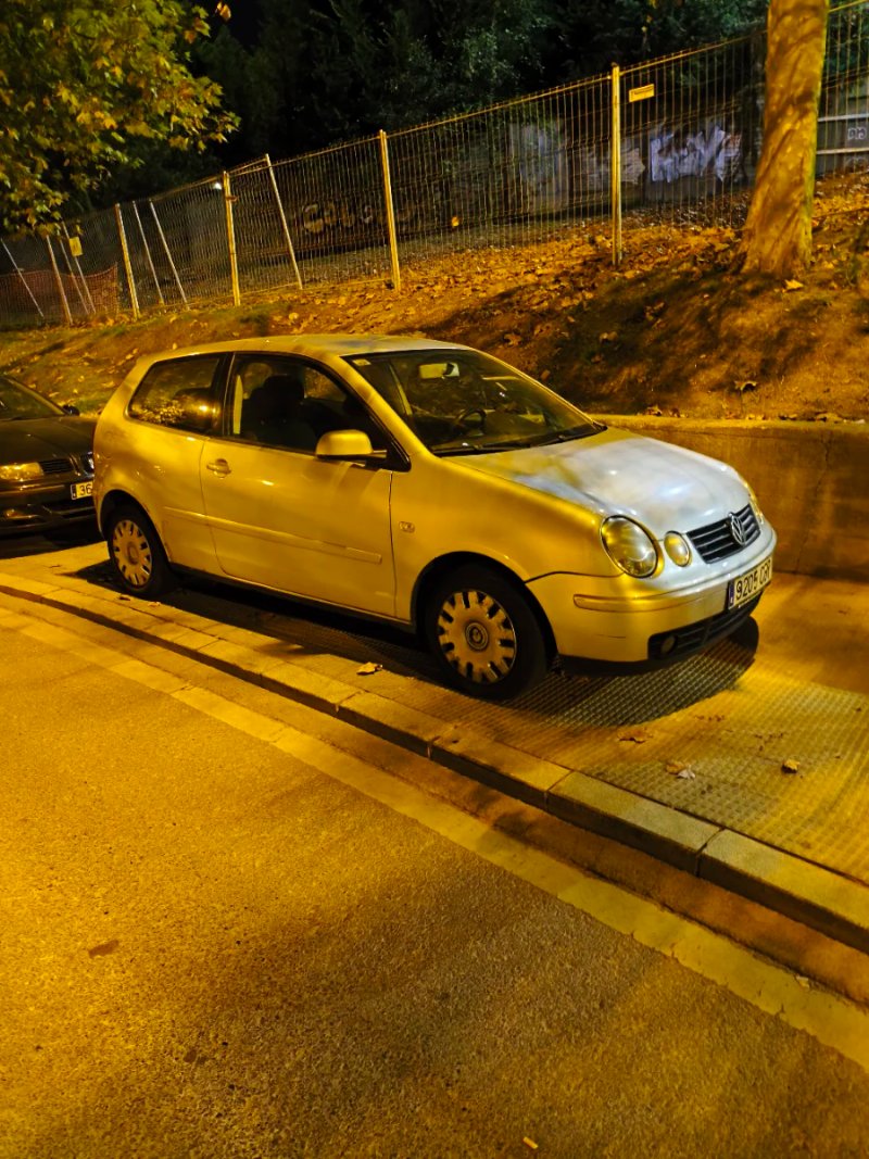 Volkswagen Polo 2002 - foto 1