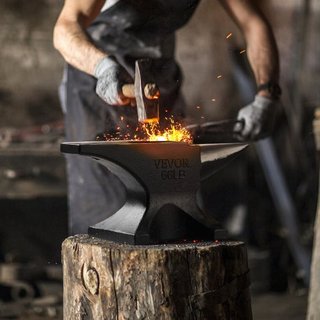 Yunque de Cuerno Único, Yunque de Acero Fundido de 29.9 kg, Yunque Redondo de Alta Dureza para Herreros, Base Estable y Grande para Encimeras, con Agujeros Redondos y Cuadrados, Herramienta para M...