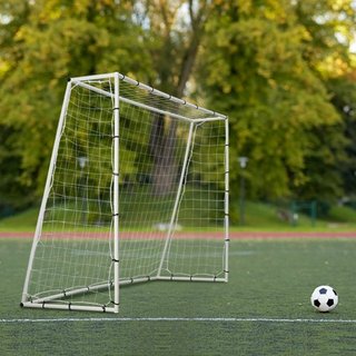 Entrenador de Rebote de Fútbol, Equipo de Entrenamiento de Fútbol de Hierro de 8x6FT, Pared de Rebote de Fútbol Deportivo con Red de Rebote de Doble Cara y Gol, Perfecto para Practicar en el Jardí...