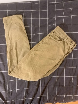 Pantalones 10€ cada uno