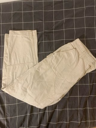 Pantalones 10€ cada uno