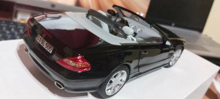 Mercedes-Benz SL 500 Norev 1:18