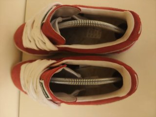 Zapatillas Puma Rojas y Blancas
