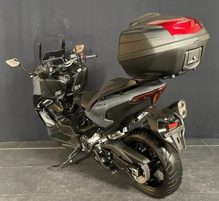 Yamaha TMax 560 Tech Max PIEZAS