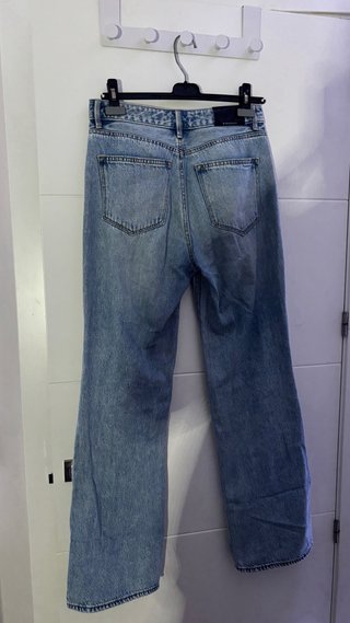 Pantalones Stradivarius rotos anchos
