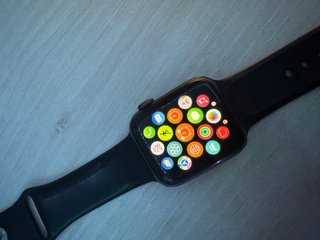 Apple Watch Series 4 40mm GPS Negro