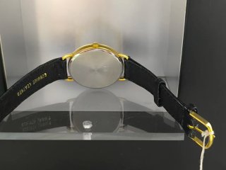 Reloj Arabian's con diseño de mujer