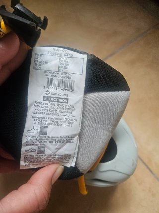 Patines en línea talla 40  y protecciones talla L