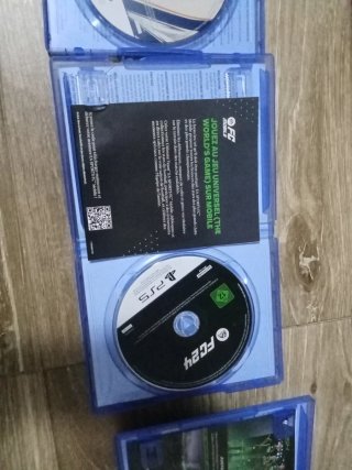 Pacchetto 3 Giochi FIFA 23, 24, 25 PS5