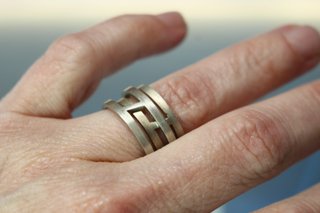Anillo plata de ley. Joidart. 17 mm, talla 14.