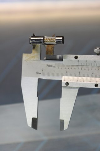 Original anillo de plata y fusible con virutas de oro. 17'8 mm, talla 16.