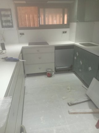 Encimeras de cocina y baño a medida