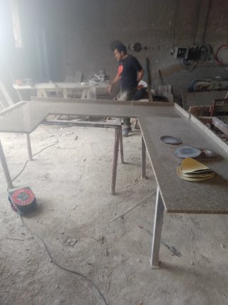 Encimeras de cocina y baño a medida