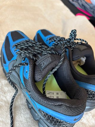 Nike Zoom Vomero 5 Zapatillas Negras y Azules