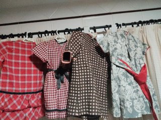 Lote 4 vestidos niña