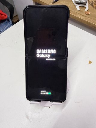 Samsung Galaxy Z Flip Negro