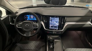 VOLVO V60 2.0 B4 P CORE AUTO 197 5P