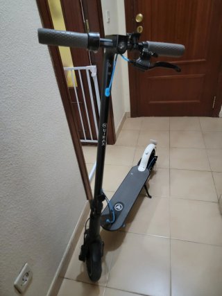 Patinete eléctrico poco uso