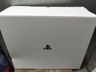 Caja PS5 Fortnite Edición Especial