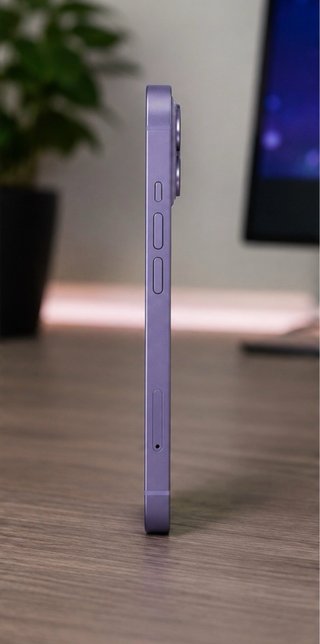 iPhone 14 Morado