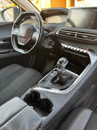 Peugeot 3008 2019