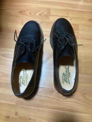 Zapatos negros de vestir