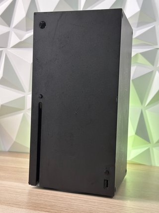 Xbox Series X + BASE DI CARICA
