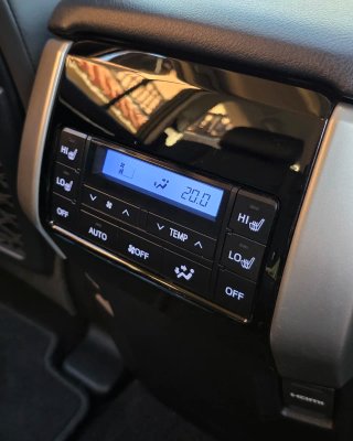 Toyota Land Cruiser 150 2022