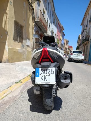 Wotam Storm Scooter 125cc blanc i negra