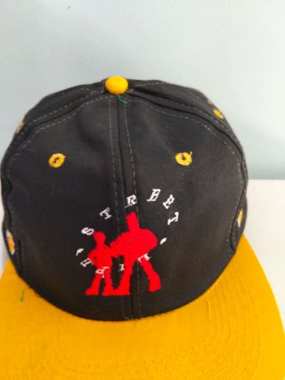 Gorra Street Negra y Amarilla