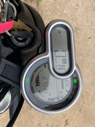 Ducati Scrambler 1100 Negra/Gris