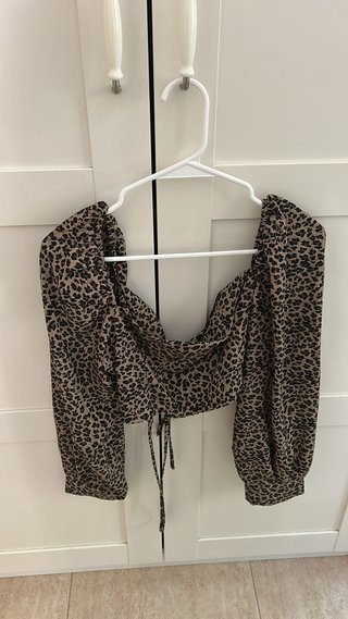 Blusa manga larga estampado animal