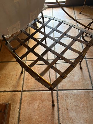 Mesa madera maciza y 6 sillas forja