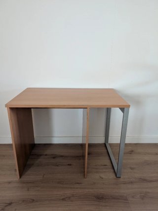 Mesa escritorio madera y metal