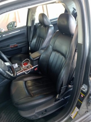 Chrysler 300C  300c 2010