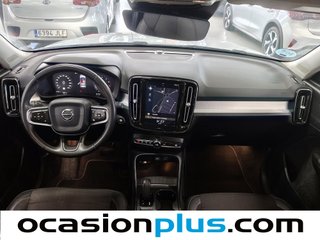 Volvo XC40 T3 Business Plus Auto 120 kW (163 CV)