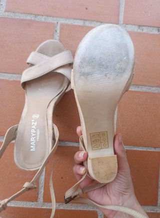 Zapatos de tacón beige/rosa palo de terciopelo