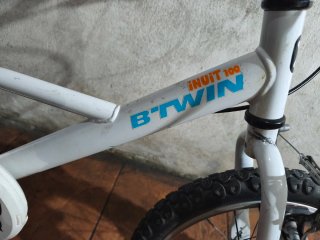 2 Bicicletas (adulto y niño) 15€