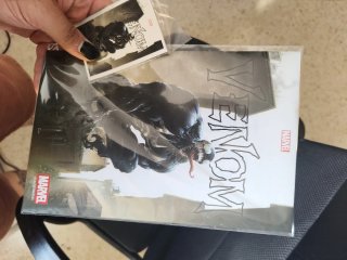 Figura Venom McFarlane 1/6