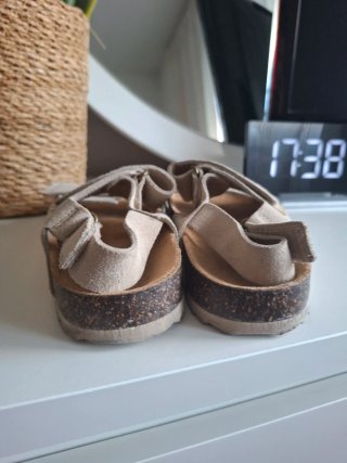 Sandalias Zara niño talla 34 beige