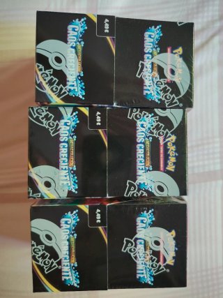Cajas Pokémon TCG: Caos Creciente (Español)