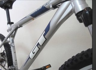 Bicicleta GT Avalanche 3.0