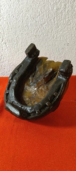 Zoccolo cavallo fermacarte
