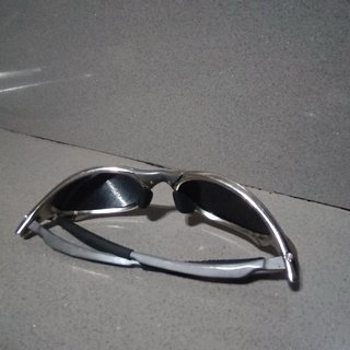 Gafas Oakley Plata y Negro