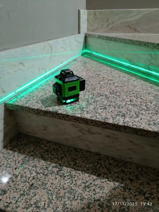 Nivel Láser 16 Líneas Verde 4D + Trípode