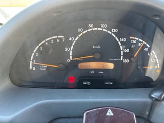 Mercedes-Benz Sprinter 2005