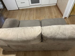 Sofá 2 plazas extensible beige