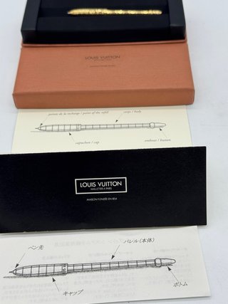 Louis Vuitton Bolígrafo Dorado Caja Original