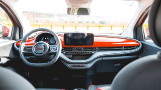 FIAT 500 2022 BEV RED 3P 95 CV | Eléctrico