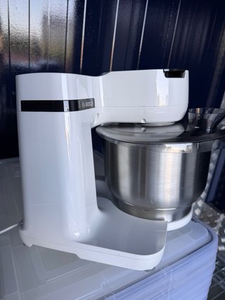 Robot de cocina Bosch Mum 2 con accesorios